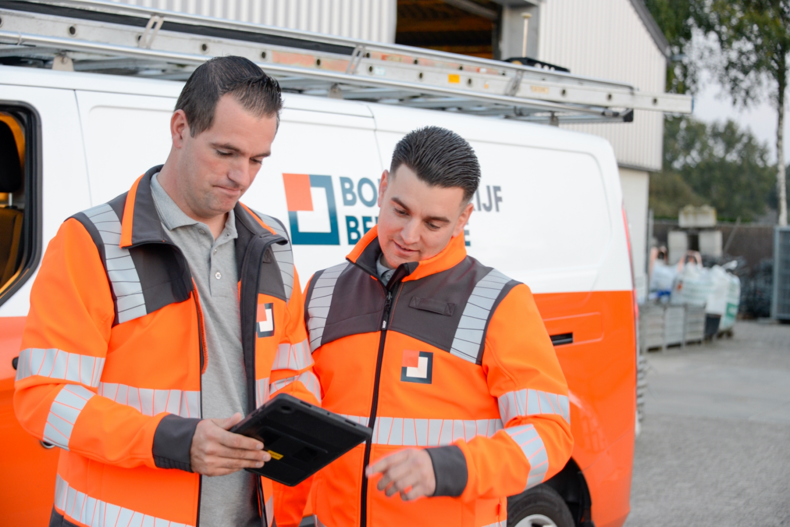 BB Servicemonteur  (2).jpg